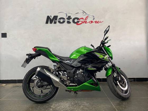 KAWASAKI Z300 